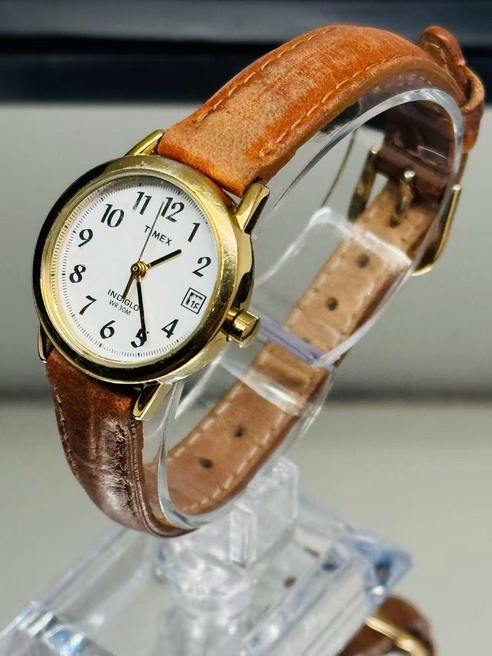 Vintage Timex Indiglo WR30M Women’s Quartz Watch Gold Tone Date New Battery Runs - Picture 4 of 11